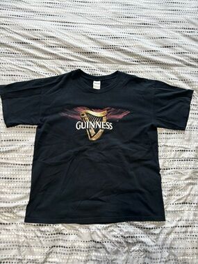 2010 Guinness Darkness Reigns Halloween Tee Large